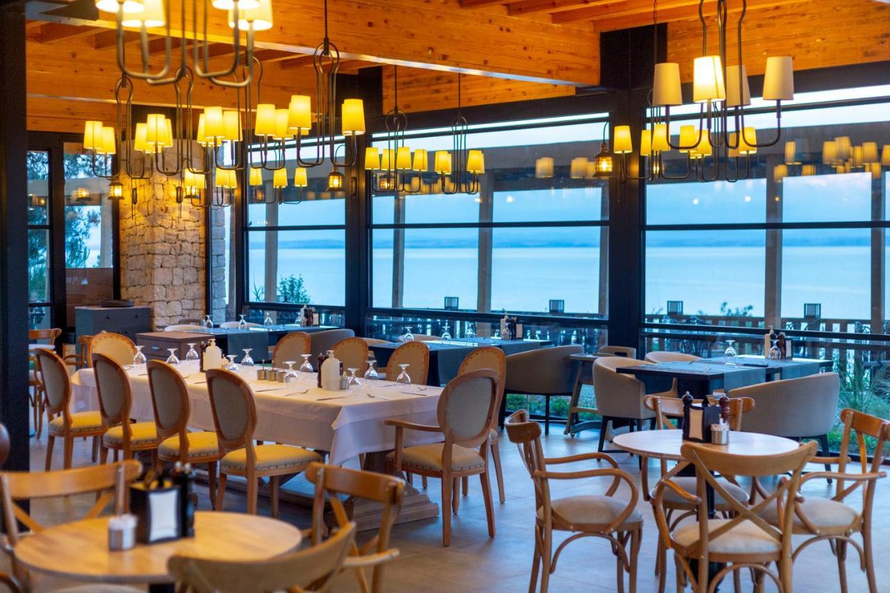 Marisstone Hotels Mecidiye Екстер'єр фото